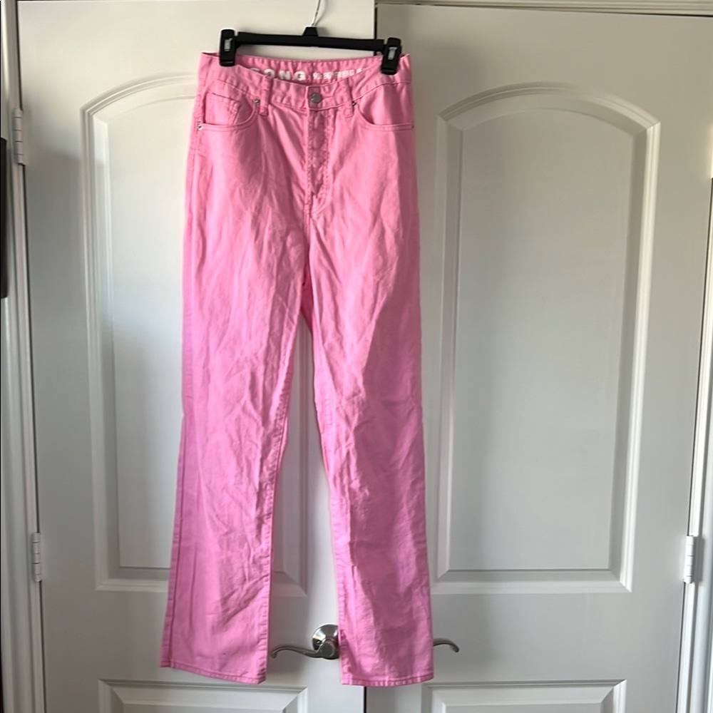 Amazing pink jeans